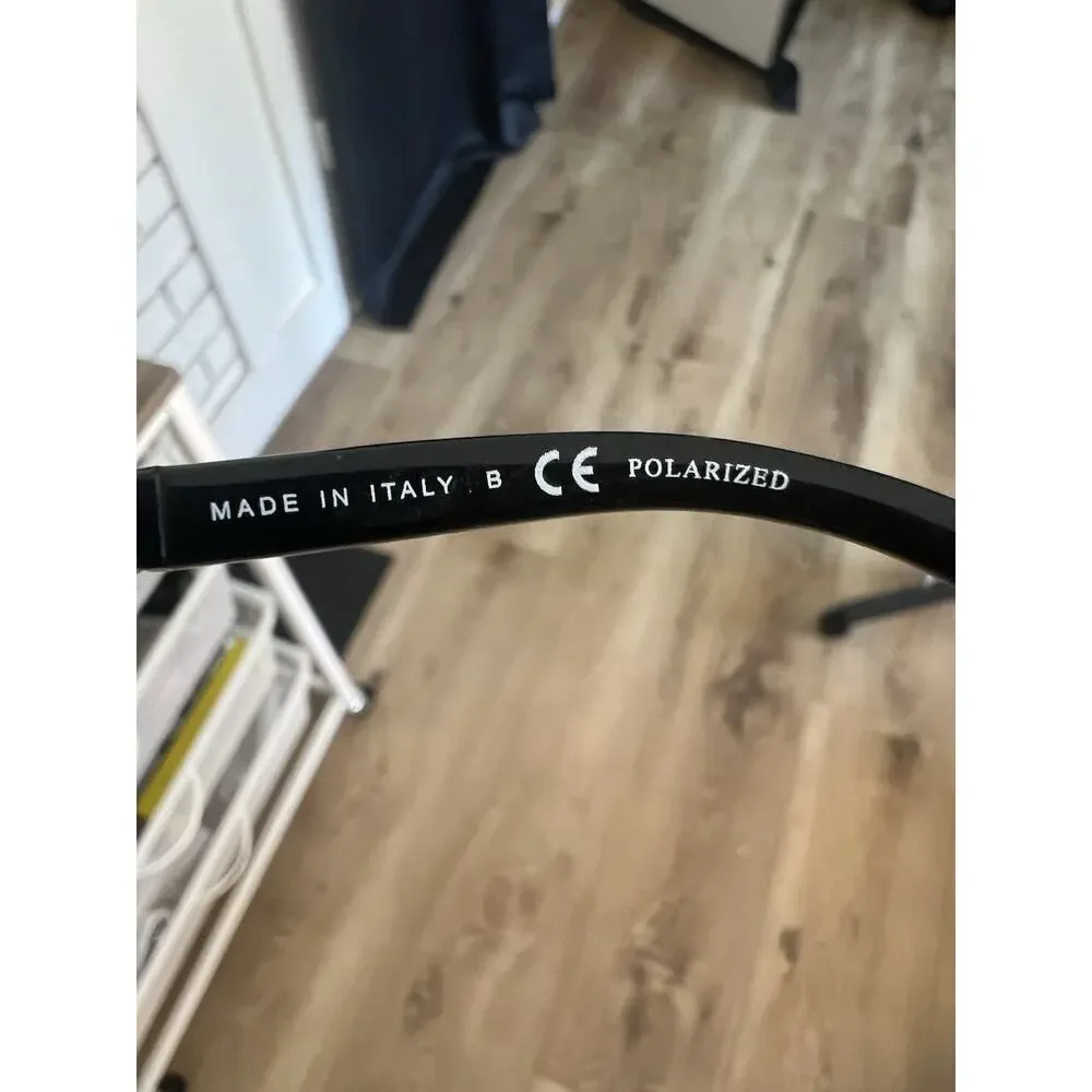 Chanel Polarized Sunnies With Case